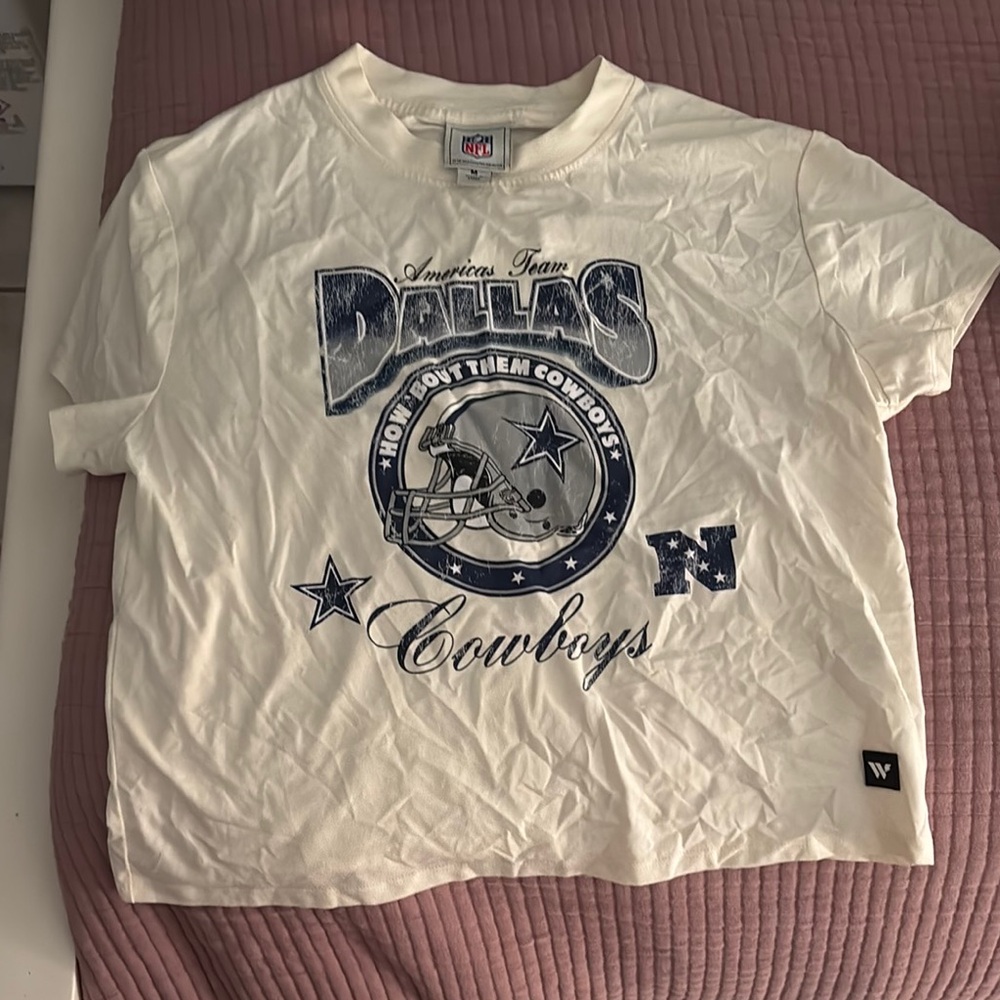 NFL Dallas White and Blue Short Sleeve Tee